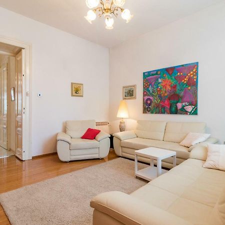 Apartman Vesna Pula Exterior foto