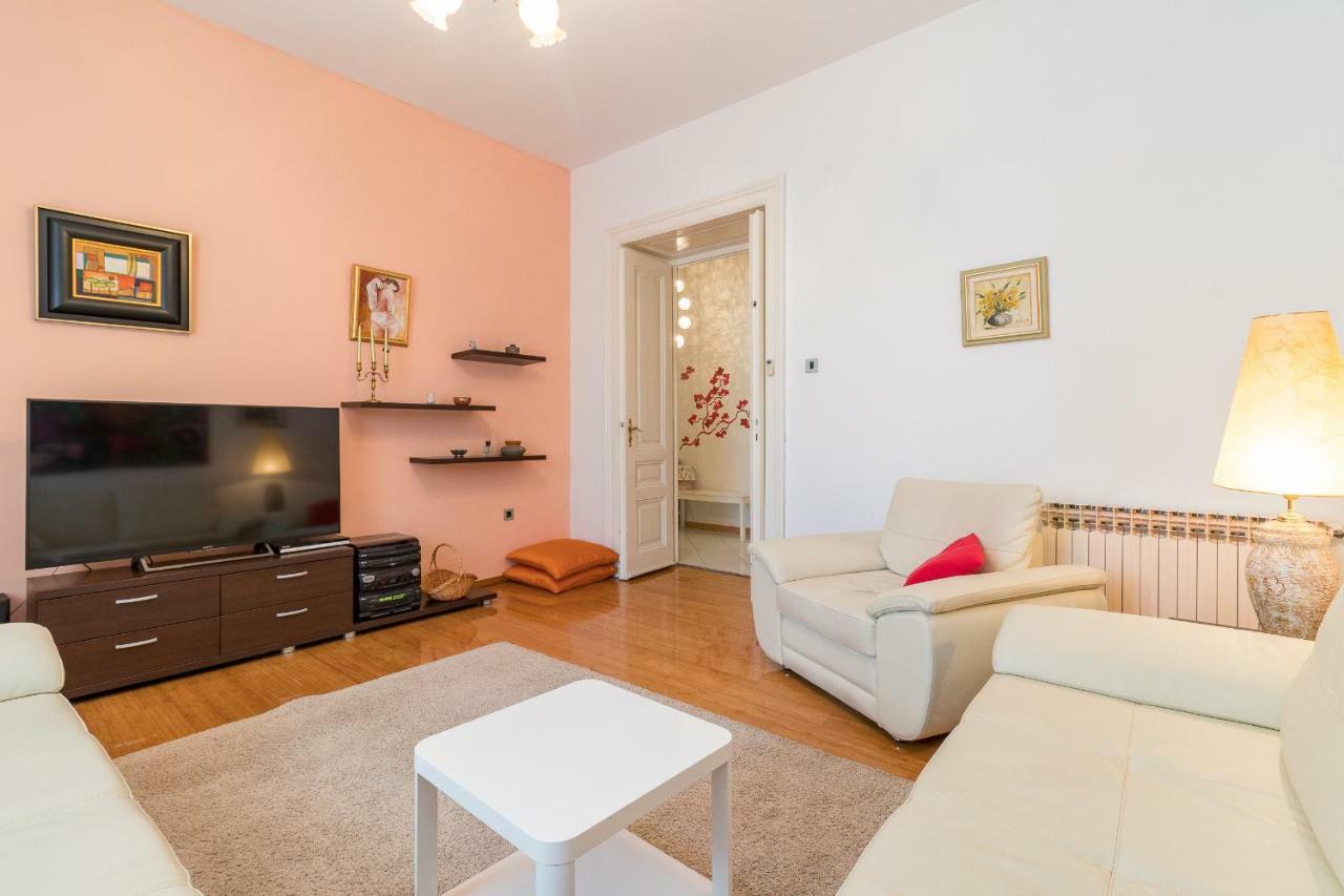 Apartman Vesna Pula Exterior foto