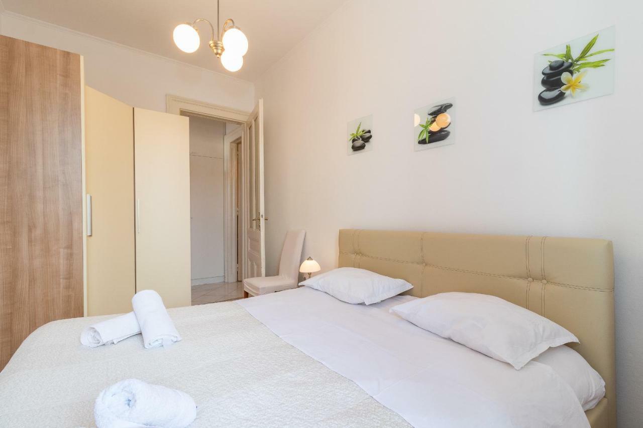 Apartman Vesna Pula Exterior foto