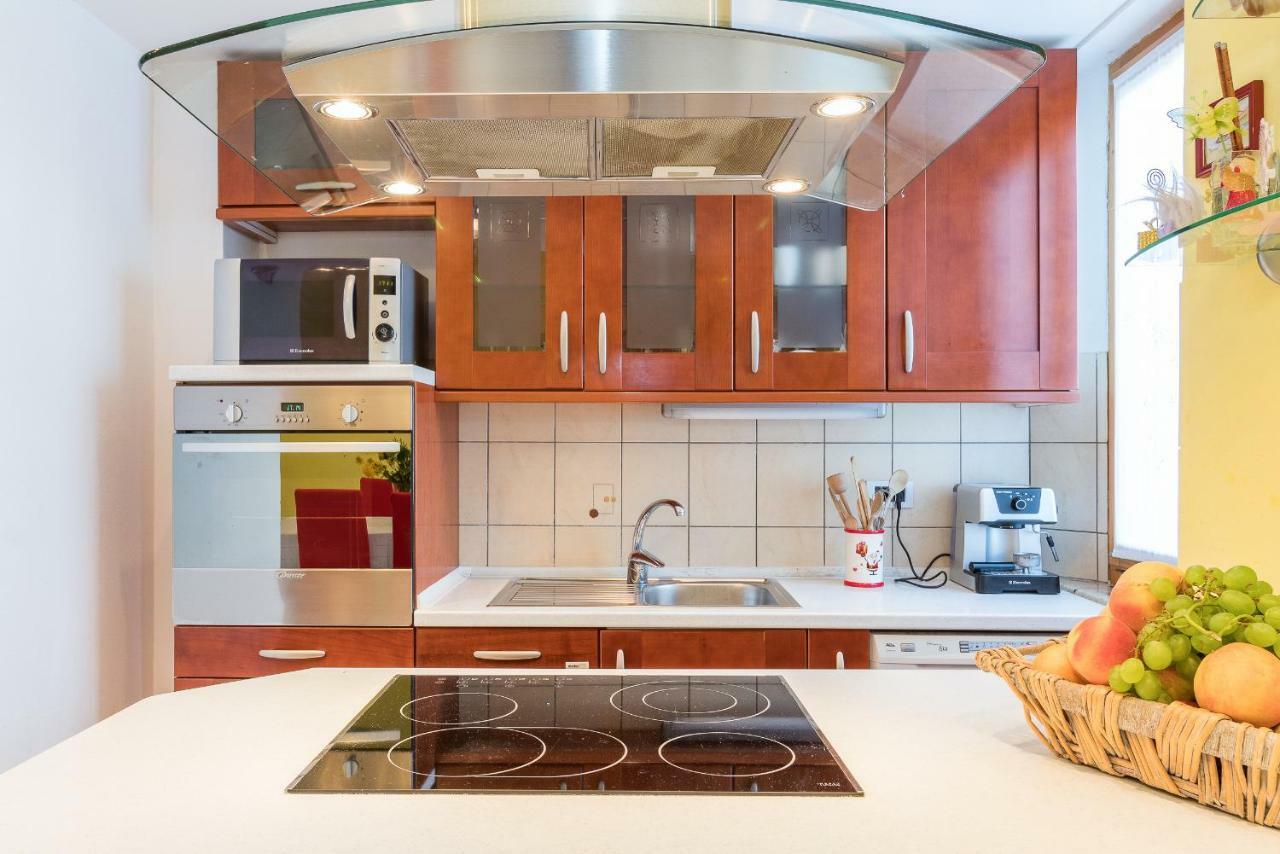 Apartman Vesna Pula Exterior foto